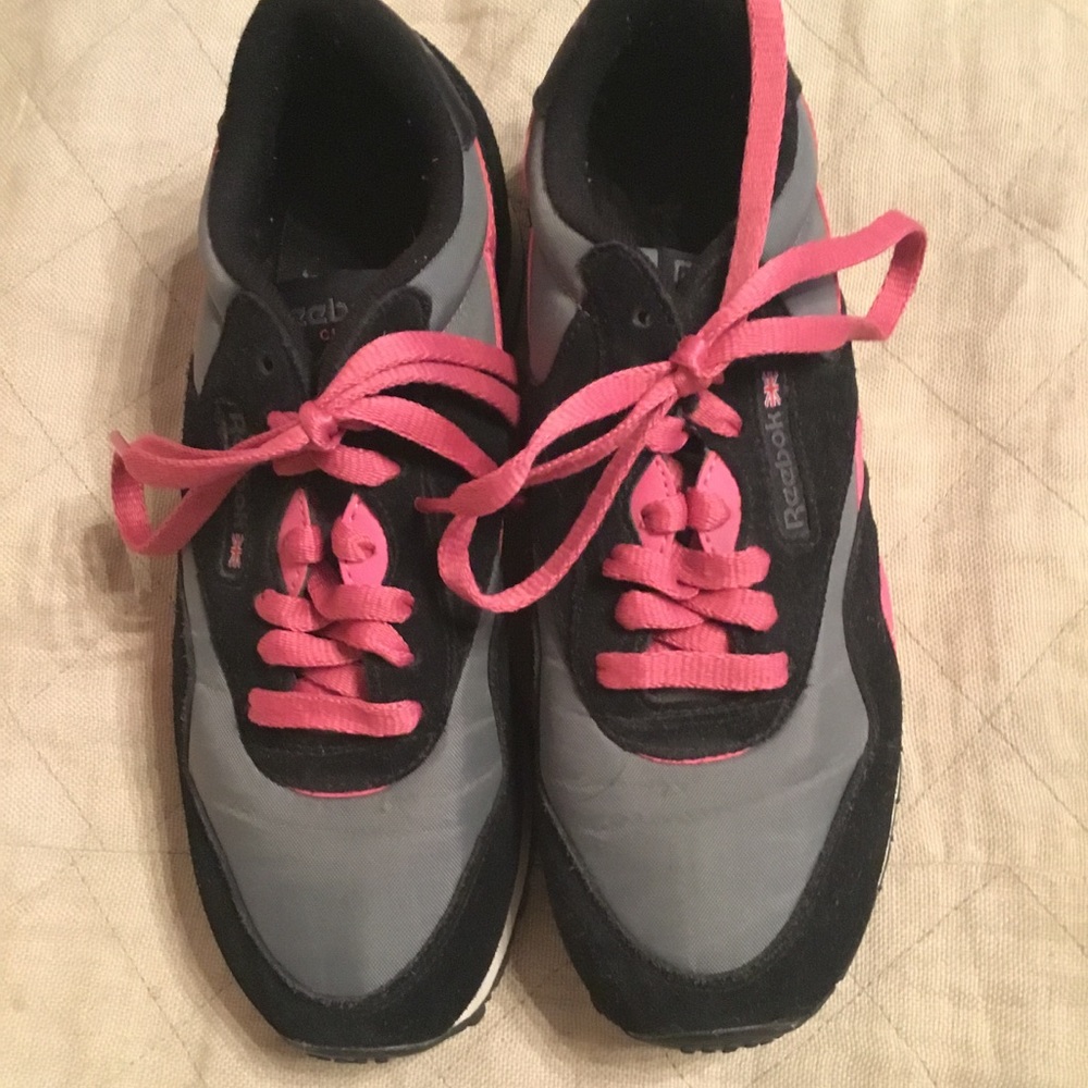 Reebok Tennis Shoes